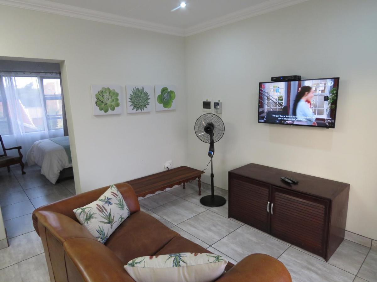 Sunbird Garden Cottage Pretoria Room photo